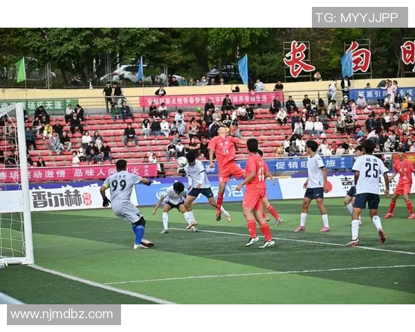 杭州足球队荣登足球状态排行榜第三名展现强劲实力